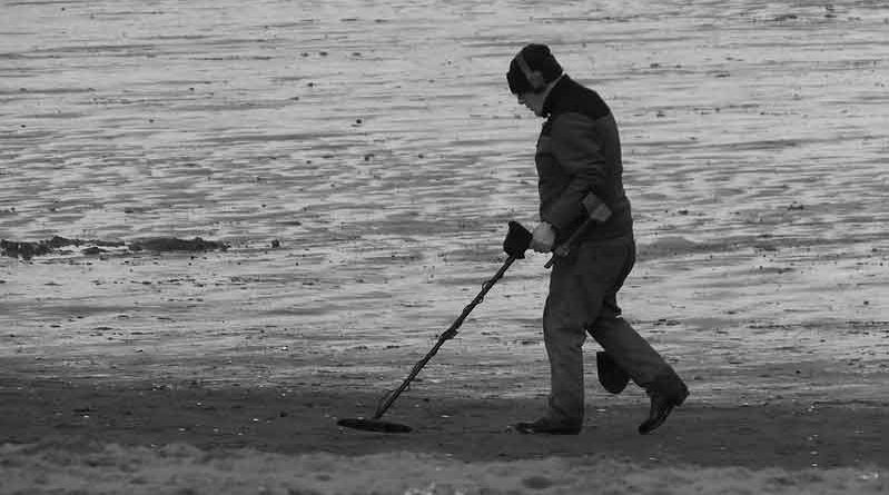 Missouri metal-detecting